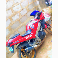 Honda CBR 2013 Red