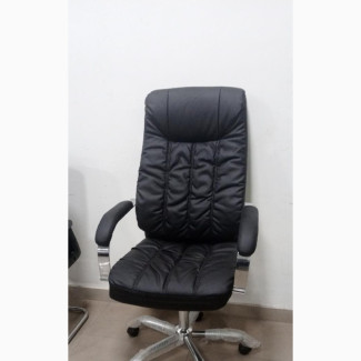 Pentagon Executive Chair