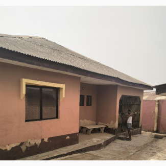 3bdrm Bungalow in Igando Ishitu Road, Akesan for sale