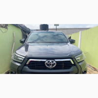 New Toyota Hilux 2023 Gray