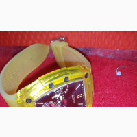 Guess Luxurious Wristwatch