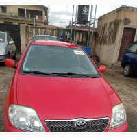 Toyota Corolla Liftback 2004 Red