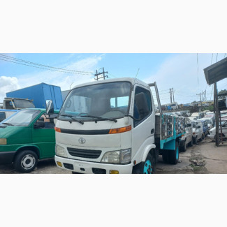 Toyota Dyna 200 With 15B Diesel Engine, 6 Tyres