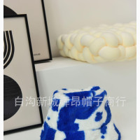 Unisex Cow Pattern Plush Basin Bucket Cap