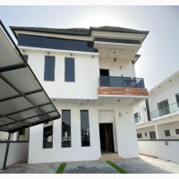 4bdrm Duplex in Ikota Villa for sale