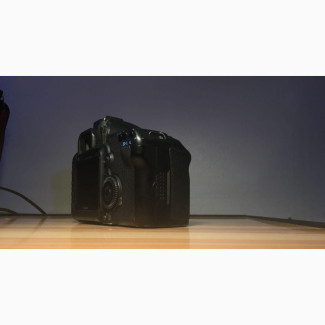 Canon 5D Mark 2 + 16GB Card