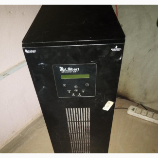 Emerson Liebert 10KVA Ups 3phaseinput and 1phase Output