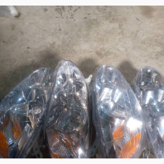 Toyota Corolla 05 Head Light
