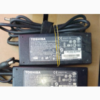 Toshiba Charger