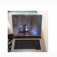 Laptop Toshiba 2GB Intel HDD 160GB