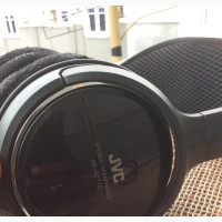 JVC HA-RZ710 Sealed Stereo Headphones - Enjoy High Resolution Sound