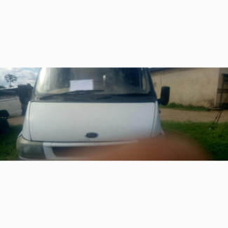 Ford E550 2004 White