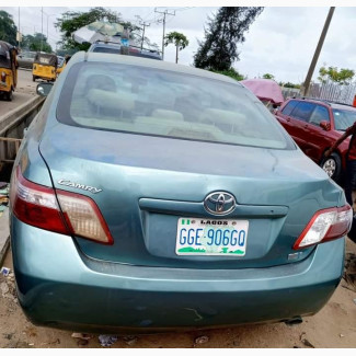 Toyota Camry Hybrid 2010 Green