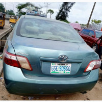 Toyota Camry Hybrid 2010 Green