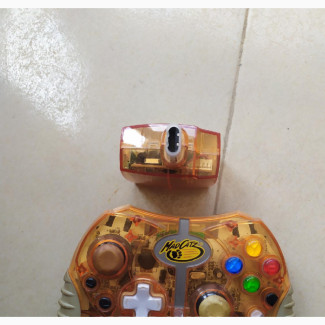 Mad Catz Microcon Wireless Controller for Xbox - Game Controllers - Gamepads - Used