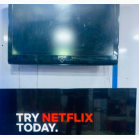 55 Thompson Smart Led Tv