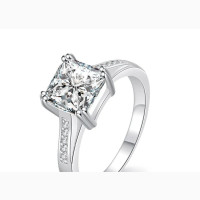 18 Karat White Gold Plated Proposal/Engagement Ring - Size7