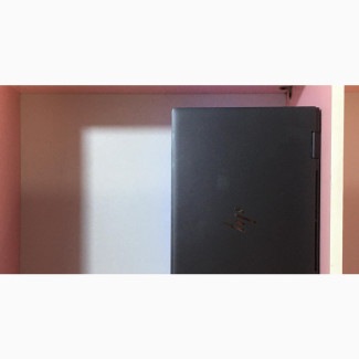 Laptop HP Envy 13 8GB AMD Ryzen 5 SSD 256GB