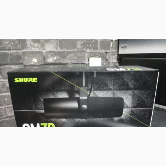 Shure SM7B Vocal Microphone - Brand New
