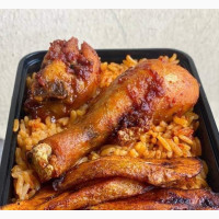 Delicious Jollof Rice and Chicken by Chef Leemah