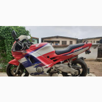 Honda CBR 2002 Red