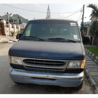 Ford E350 2000 Black