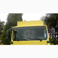 MAN 2010 Yellow