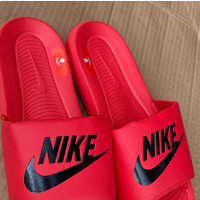 Nike Slipper