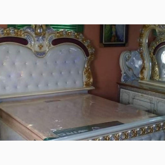 Imported Bedframe With 2 Sides Drawer and Mirror Console