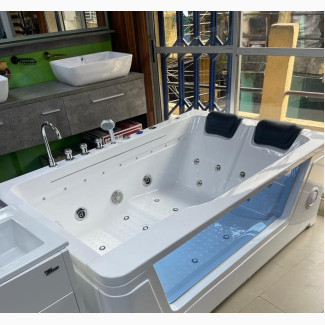 Brand New Villeroy Boch Double Seat Occupancy Jacuzzi