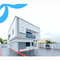 5bdrm Duplex in Akobo for sale