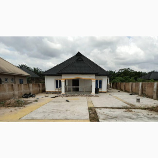 3bdrm Block of Flats in Kentoh Properties, Benin City for sale