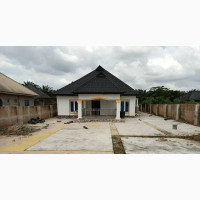 3bdrm Block of Flats in Kentoh Properties, Benin City for sale