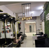 Functioning Salon For Rent at Lakowe