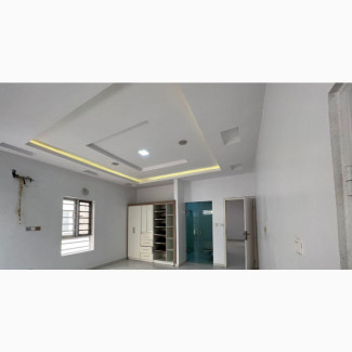 Furnished Studio Apartment in Kings Street Osapa for Rent