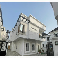 Furnished Studio Apartment in Kings Street Osapa for Rent