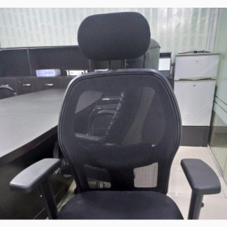 Quality Guaranteed Executive Office Fabric Chair