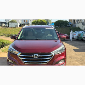 Hyundai Tucson 2017 Red