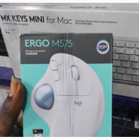 Logitech Ergo M575