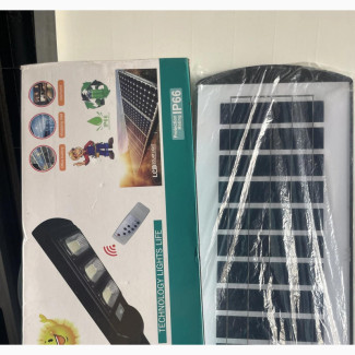 90w 3eyes Solar Street Light