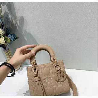 Christian Dior Hand Bags