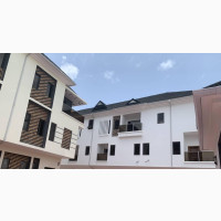 4bdrm Apartment in Peninsula Estate by for Sale