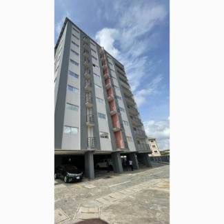3bdrm Penthouse in Yaba for rent
