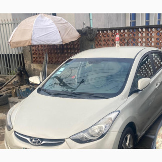 Hyundai Elantra 2013 White