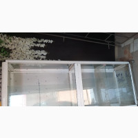 Showcase Glass