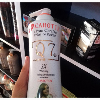 Q7 Paris Whitening Shower Bath