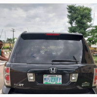 Honda Pilot 2007 Black - Like New