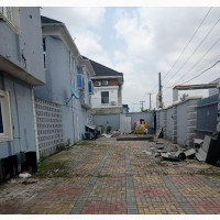 For Lease: 4bedroom Wing of Duplex for Commercial/Office Use