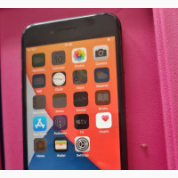 Apple iPhone 8 64 GB Black - U.K Used, Cracked Body