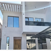 5bdrm Duplex in Ikeja for sale